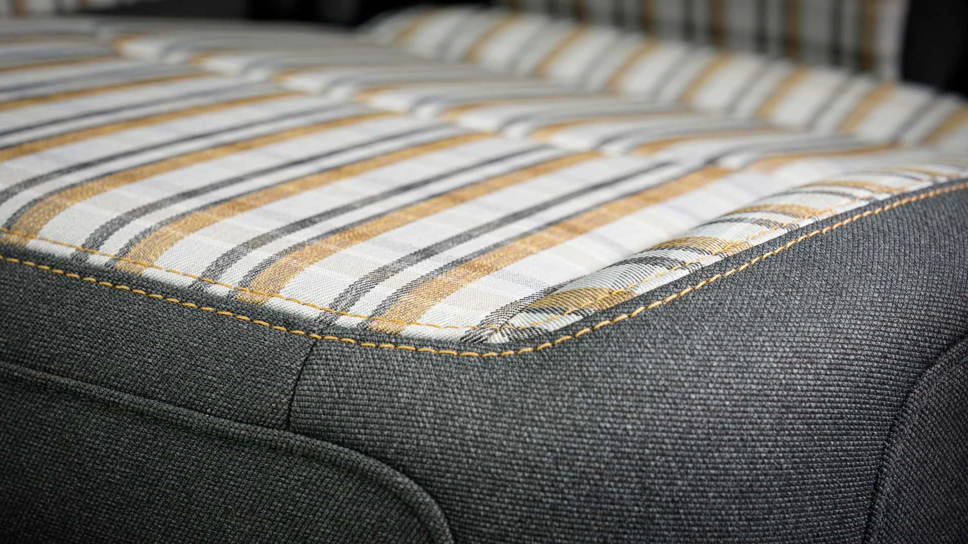 Jeep wrangler 85th anniversary edition (3)